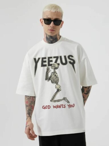 Yeezus white oversized T-Shirt front pose